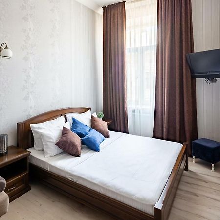 Alfa Apartments Kniazia Romana 11 Lviv Extérieur photo