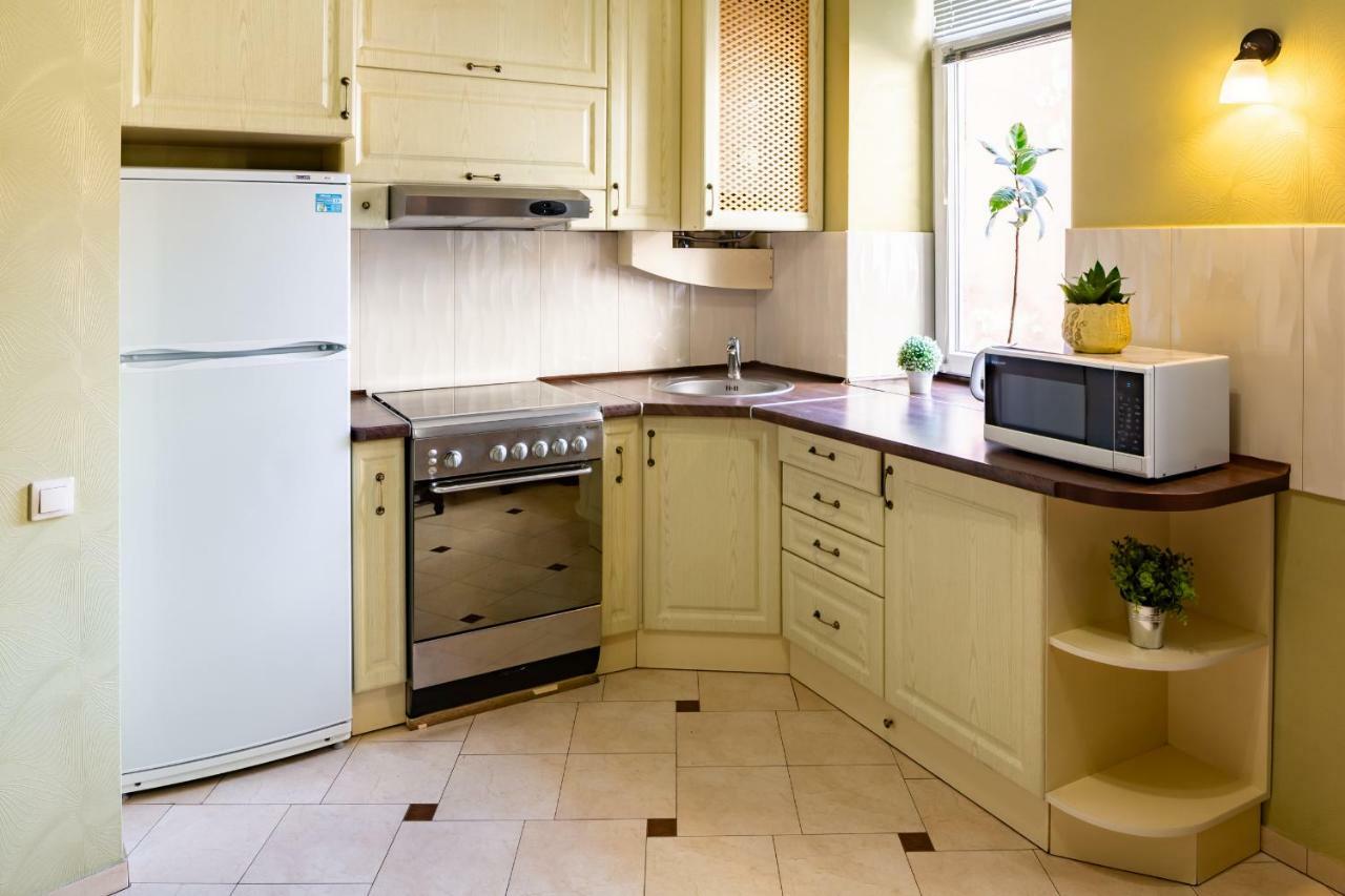 Alfa Apartments Kniazia Romana 11 Lviv Extérieur photo